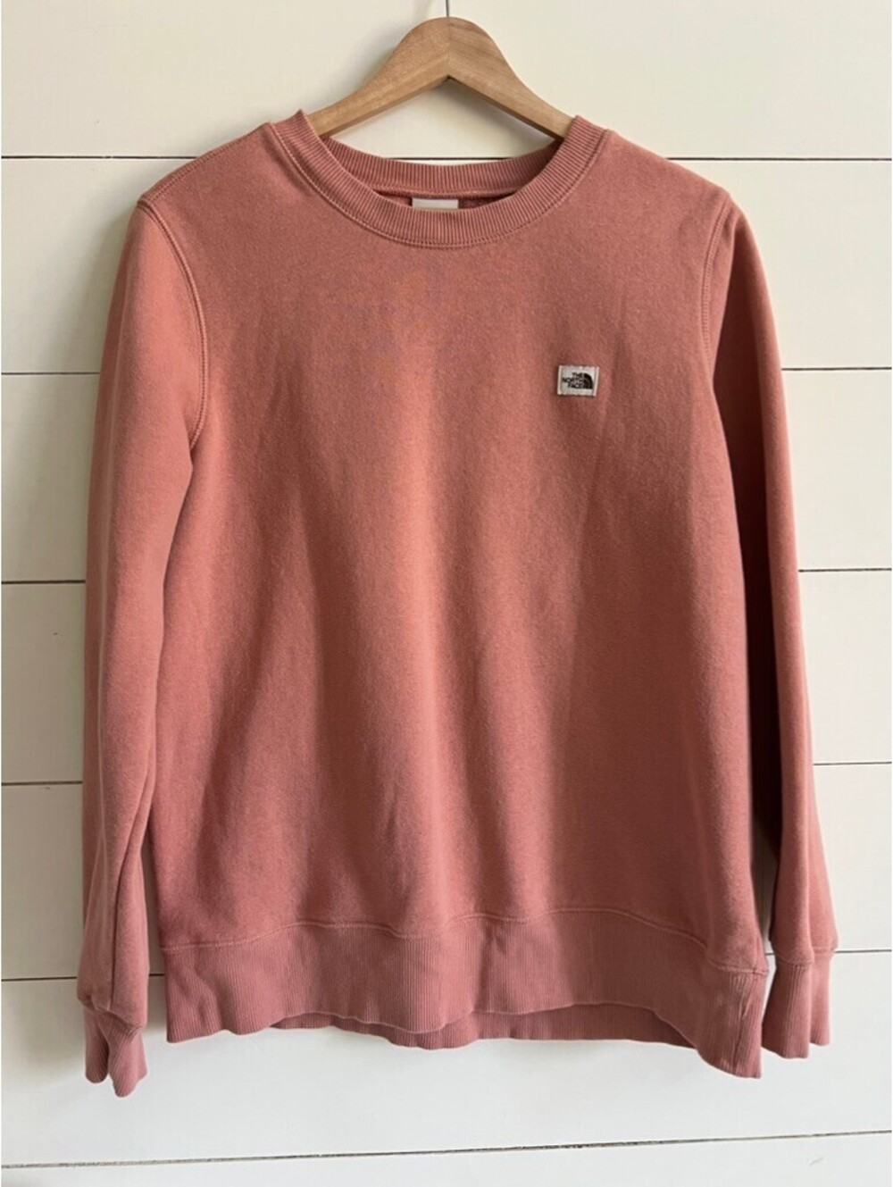 The North Face Women's Crewneck Sweatshirt Gorpcore Athleisure Size M Dusty Rose